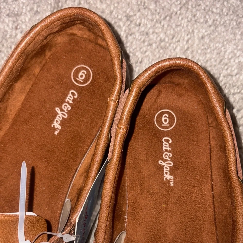 New Cat & Jack brown Boat Shoes for young Men nantucket style